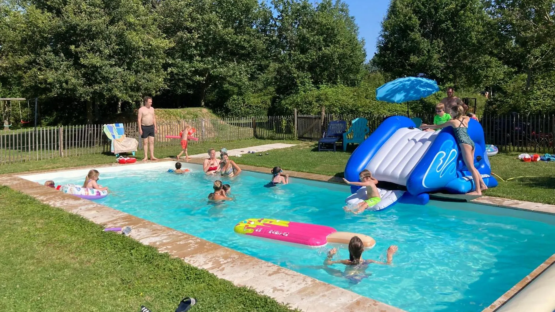 Campingplatz Safarilodge 6 Persoons Chaumont